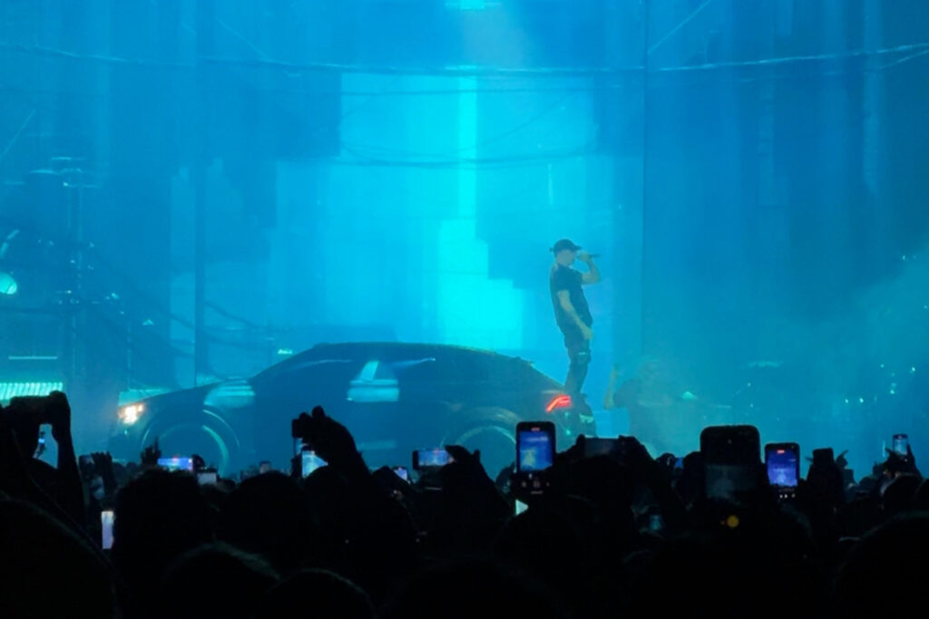 RAF Camora Live 2025 München Album Release Ausstellung Konzert