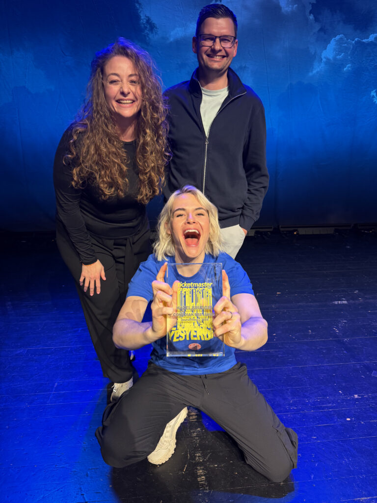 Hazel Brugger erhält ihren Fan-Award
